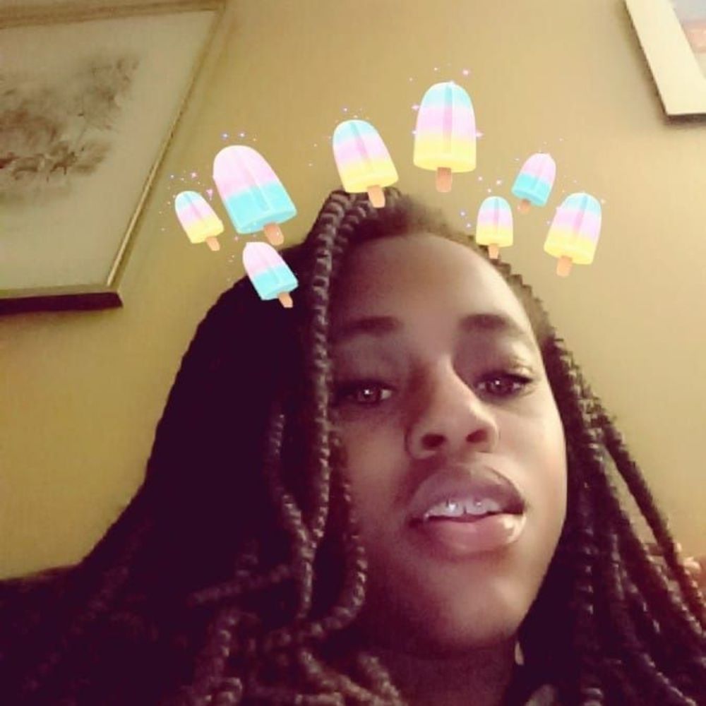 Meet your Posher, Damisha